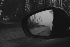 5 Reasons to see a counsellor that are not necessarily ‘big problems, one of them being a rearview mirror, counselling can help reflecting at your past to make links and to understand the present.
