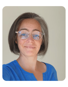 Integrative, relational and trauma-informed psychotherapist who supports adults, young people and children.